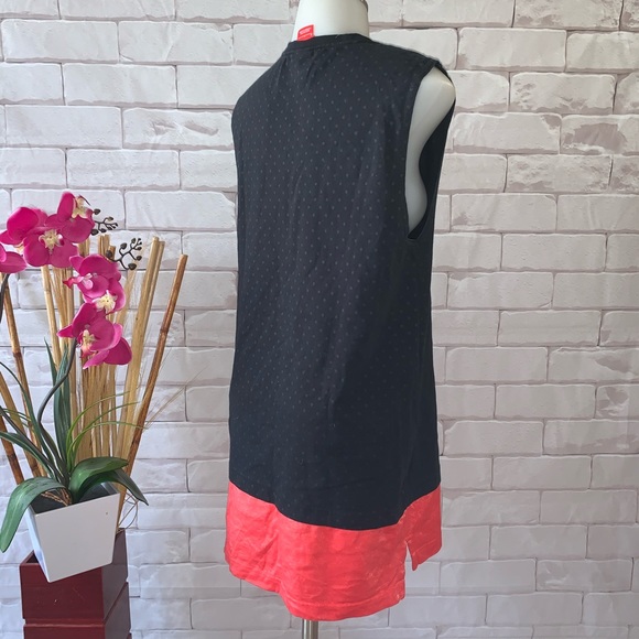 Nike Women's International Muscle Top Black - Picture 4 of 8